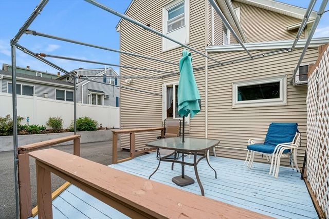 18 Bartley Street, Wakefield, MA 01880