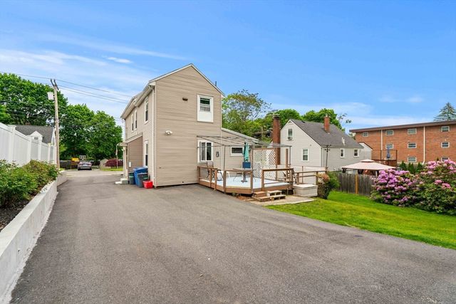 18 Bartley Street, Wakefield, MA 01880