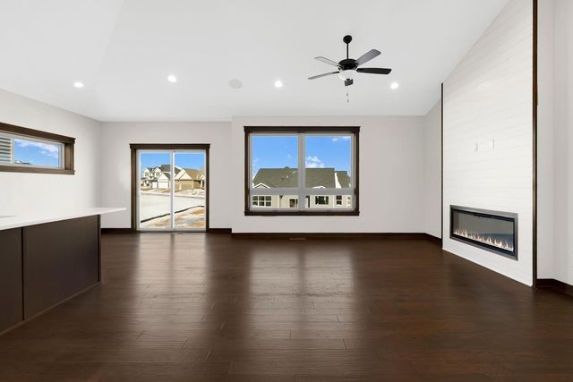 13842 Arrowhead Way, Rosemount, MN 55068