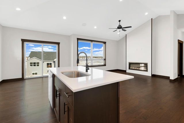 13842 Arrowhead Way, Rosemount, MN 55068