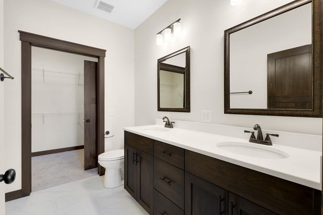 13842 Arrowhead Way, Rosemount, MN 55068