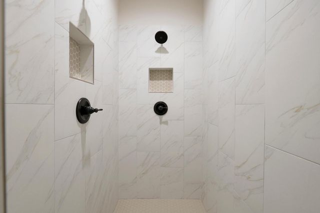 13842 Arrowhead Way, Rosemount, MN 55068