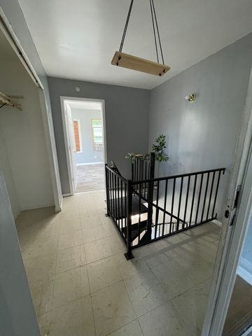 9258 S Parnell Avenue, Chicago, IL 60620