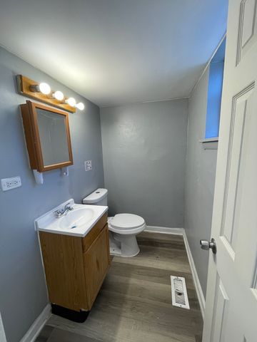 9258 S Parnell Avenue, Chicago, IL 60620