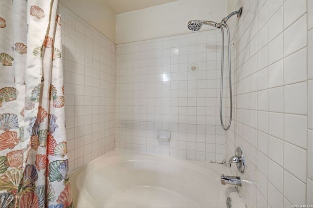 4206 SUNRISE CREEK DR, San Antonio, TX 78244