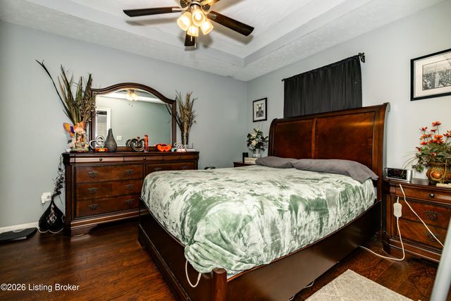 365 Tecumseh Dr, Shepherdsville, KY 40165