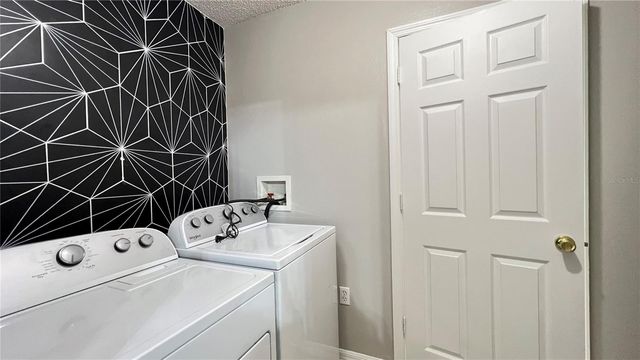 3831 CINNAMON FERN LOOP, Clermont, FL 34714