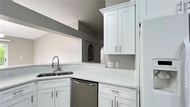 3831 CINNAMON FERN LOOP, Clermont, FL 34714