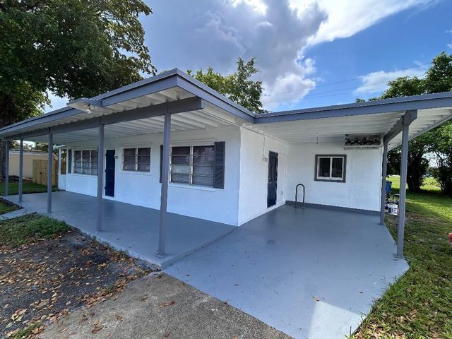 5724 Seton Drive, Margate, FL 33063
