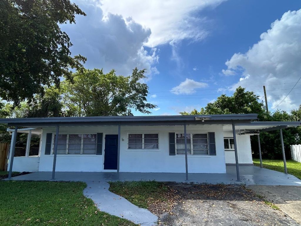5724 Seton Drive, Margate, FL 33063