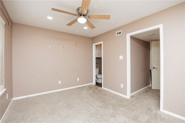 320 Long Pointe Dr, Portland, TX 78374