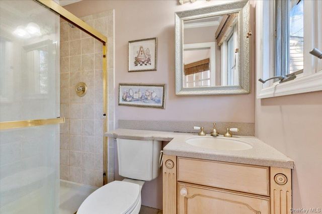 20 Veronica Court, Smithtown, NY 11787