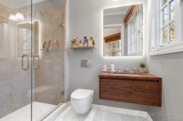 20 Veronica Court, Smithtown, NY 11787