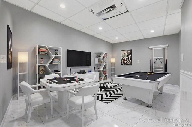 20 Veronica Court, Smithtown, NY 11787