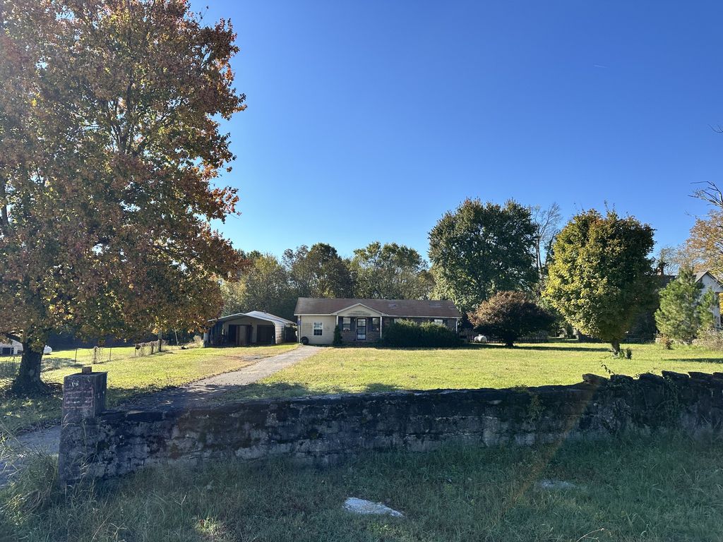 2001 Highway 40, Lewisburg, TN 37091