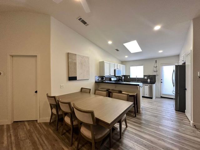 54445 Avenida Alvarado, La Quinta, CA 92253