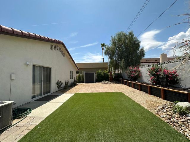 54445 Avenida Alvarado, La Quinta, CA 92253