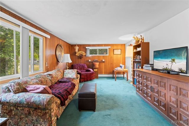 89 Devon Lane, Amherst, NY 14221