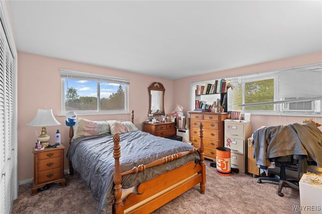 89 Devon Lane, Amherst, NY 14221