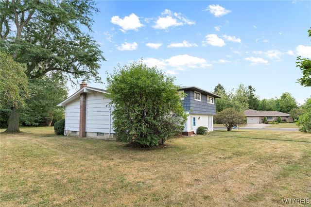 89 Devon Lane, Amherst, NY 14221