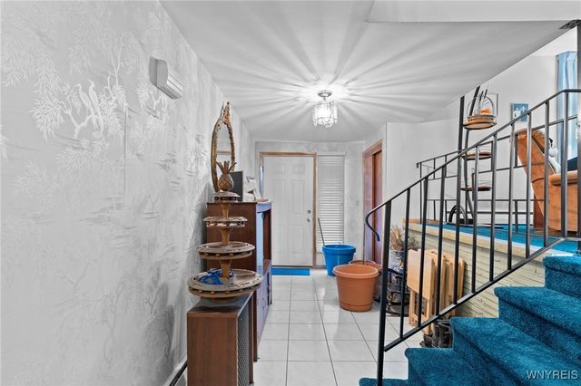 89 Devon Lane, Amherst, NY 14221