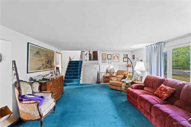 89 Devon Lane, Amherst, NY 14221