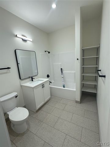 1117 West Fayette Street 114, Syracuse, NY 13204