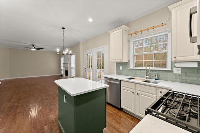 2309 Wickingham NE Drive, Marietta, GA 30066