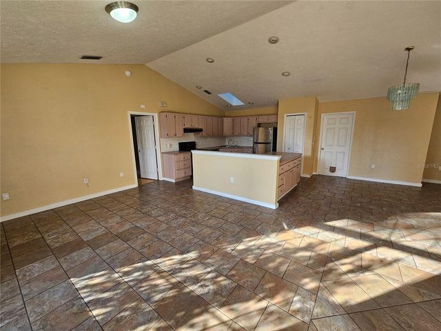 2940 DUPONT STREET, Eustis, FL 32726
