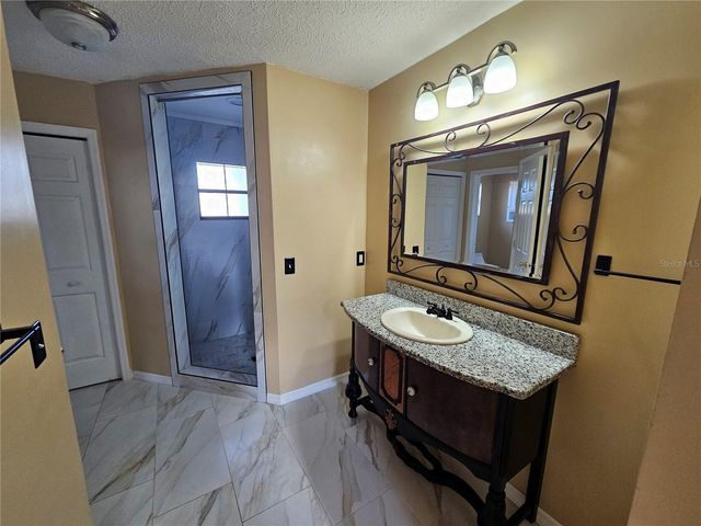 2940 DUPONT STREET, Eustis, FL 32726