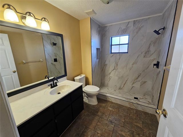 2940 DUPONT STREET, Eustis, FL 32726