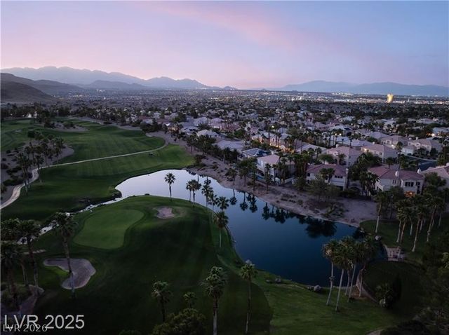 225 Fox Lake Avenue, Las Vegas, NV 89148