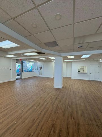 4201 Palm Ave, Hialeah, FL 33012