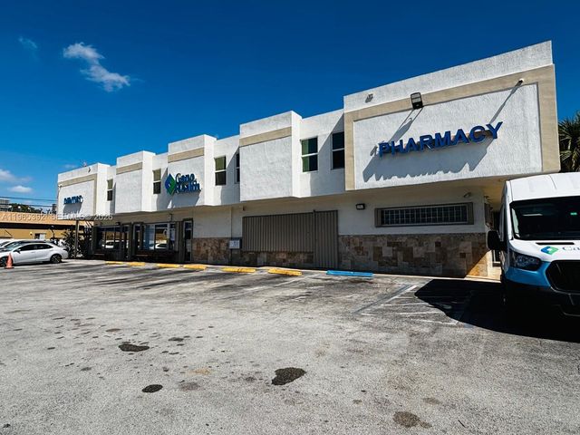 4201 Palm Ave, Hialeah, FL 33012