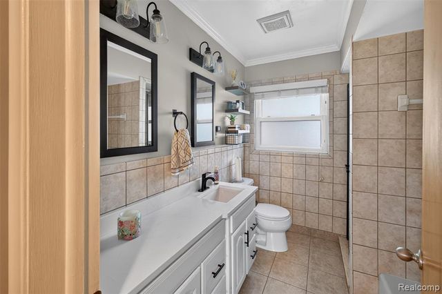 18854 Monica Drive, Clinton Township, MI 48036