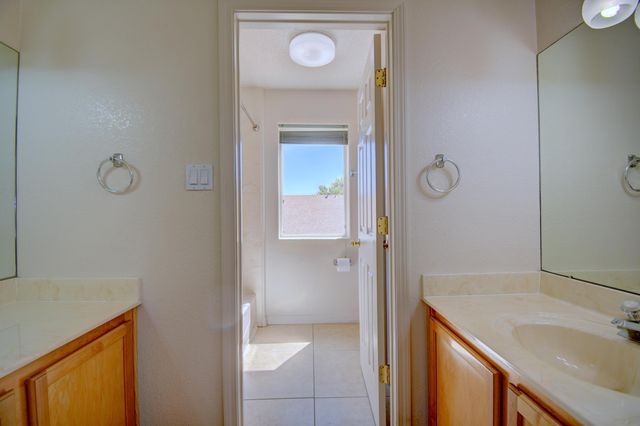 416 Humbolt Street SE, Albuquerque, NM 87123