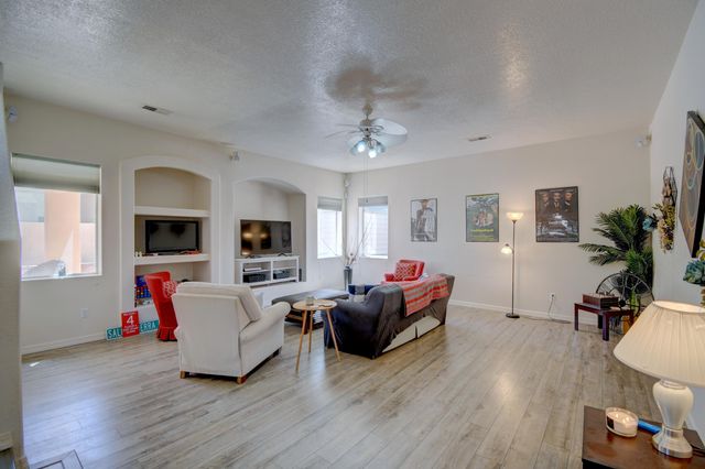 416 Humbolt Street SE, Albuquerque, NM 87123