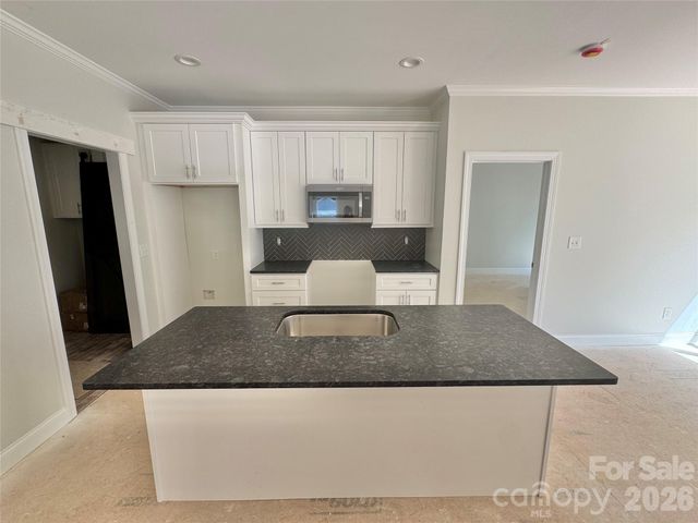 417 W Westview Street, Gastonia, NC 28052