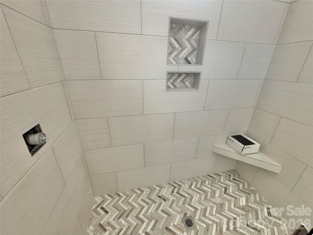 417 W Westview Street, Gastonia, NC 28052