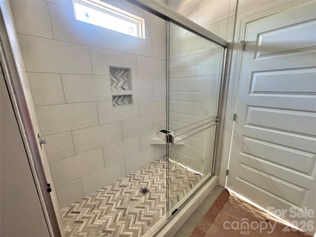 417 W Westview Street, Gastonia, NC 28052