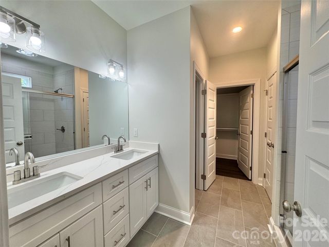 417 W Westview Street, Gastonia, NC 28052