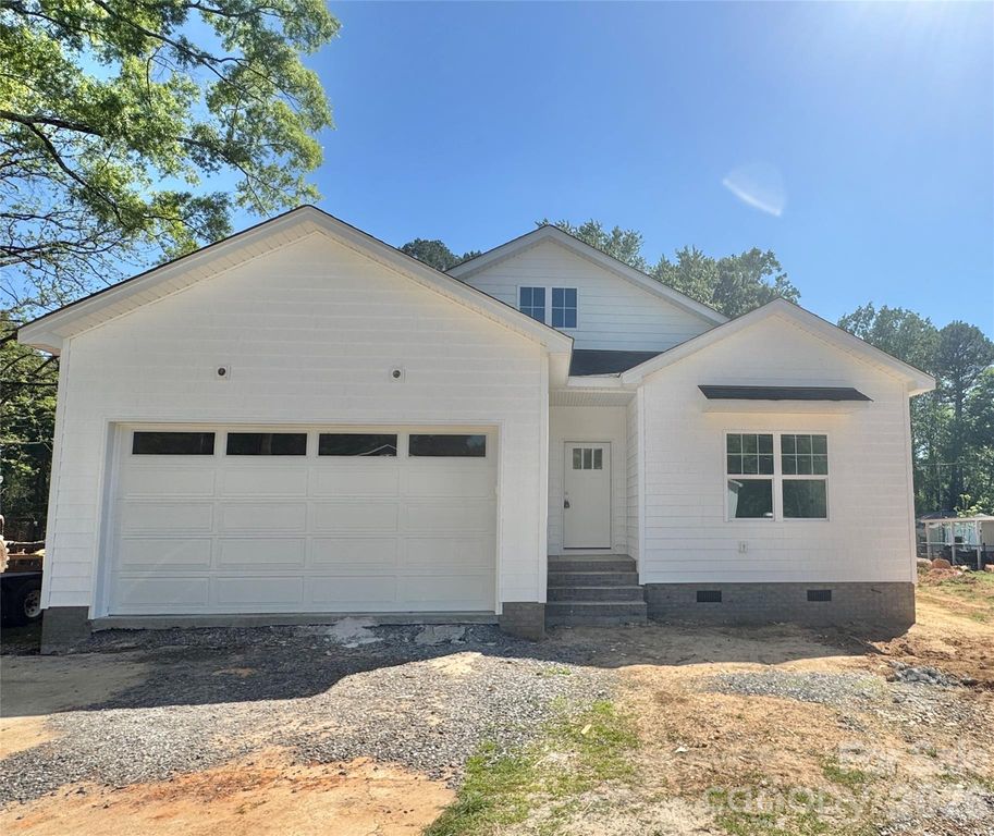417 W Westview Street, Gastonia, NC 28052
