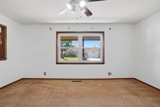 11029 E 26th Place, Tulsa, OK 74129