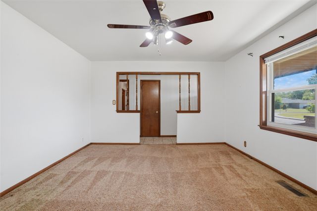 11029 E 26th Place, Tulsa, OK 74129