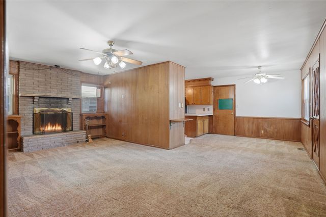 11029 E 26th Place, Tulsa, OK 74129