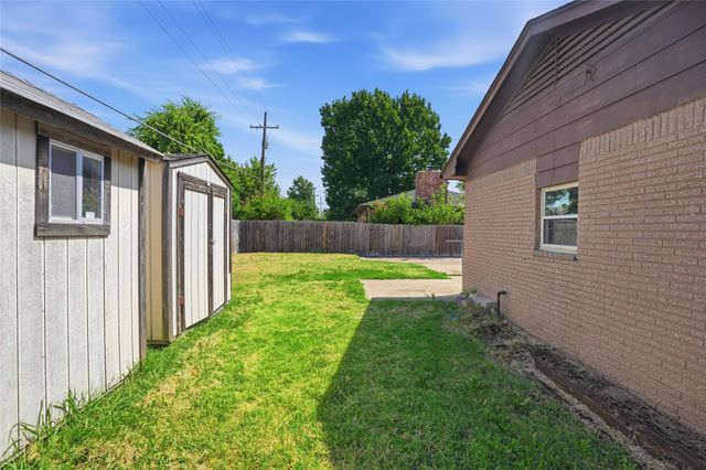 11029 E 26th Place, Tulsa, OK 74129