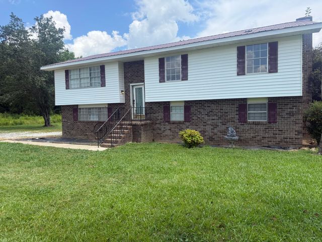 202 County Road 713, Higdon, AL 35979