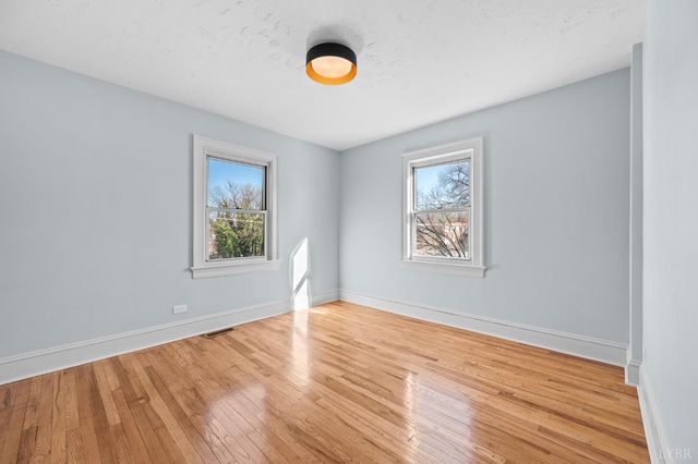 325 Saint Augustine Street, Lynchburg, VA 24501