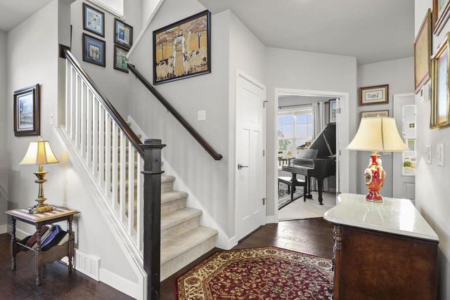 1232 Twisted Branch Way, Sun Prairie, WI 53593