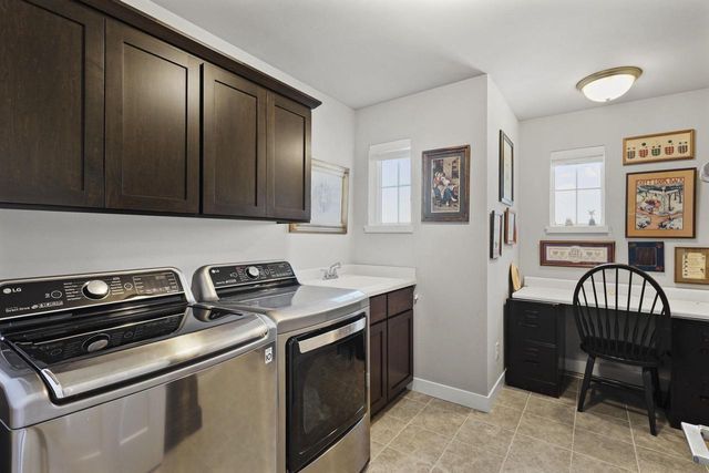 1232 Twisted Branch Way, Sun Prairie, WI 53593